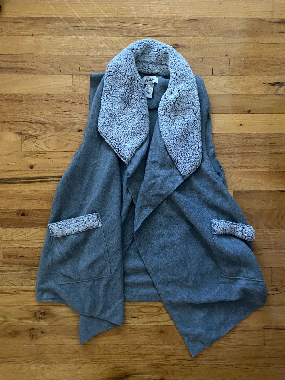 Moda Gray Sherpa-Trim Draped Open Vest